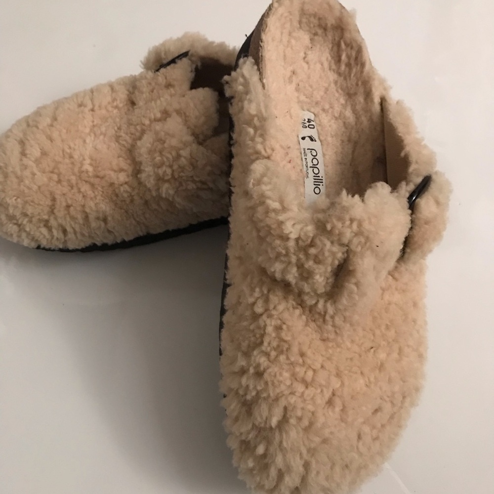 Birkenstock Papillion big buckle shearling Boston clogs 40EU.